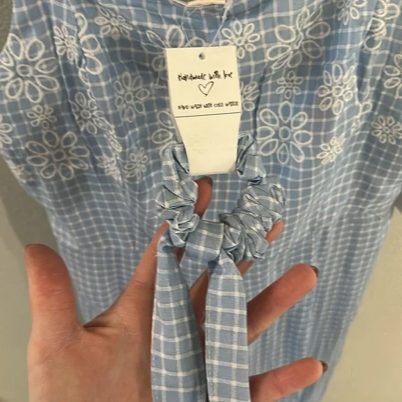 Blue checkered and daisy jumpsuit - Picture 3 of 9